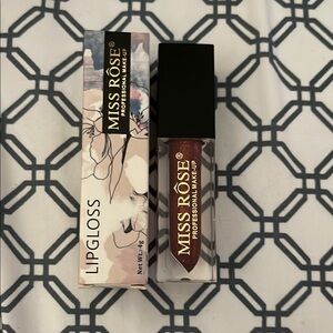 Professional Makeup Lip Gloss - Shimmering Sugar Plum